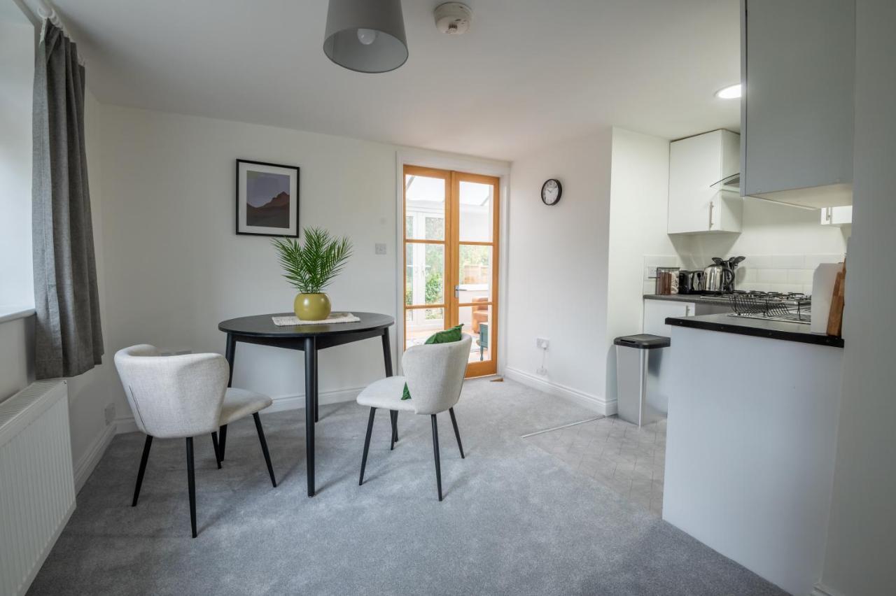 Bristol Short Stays - Amazing Redland Flat! Free Parking Экстерьер фото
